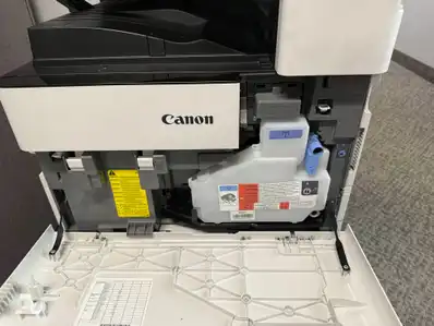 Canon imageRUNNER ADVANCE 4535i Toner & Waste Bottle Service in Dallas